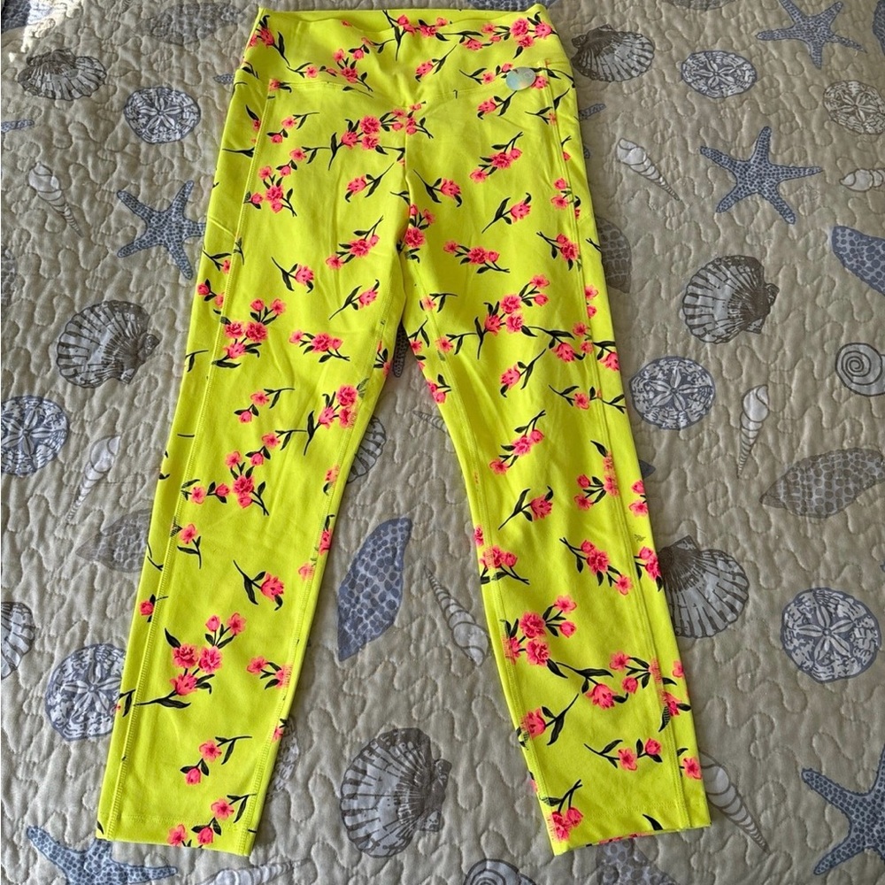 Victoria’s Secret pink ultimate leggings nwt
